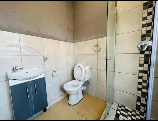 1 BEDROOM PROPERTY TO RENT IN PRIMROSE